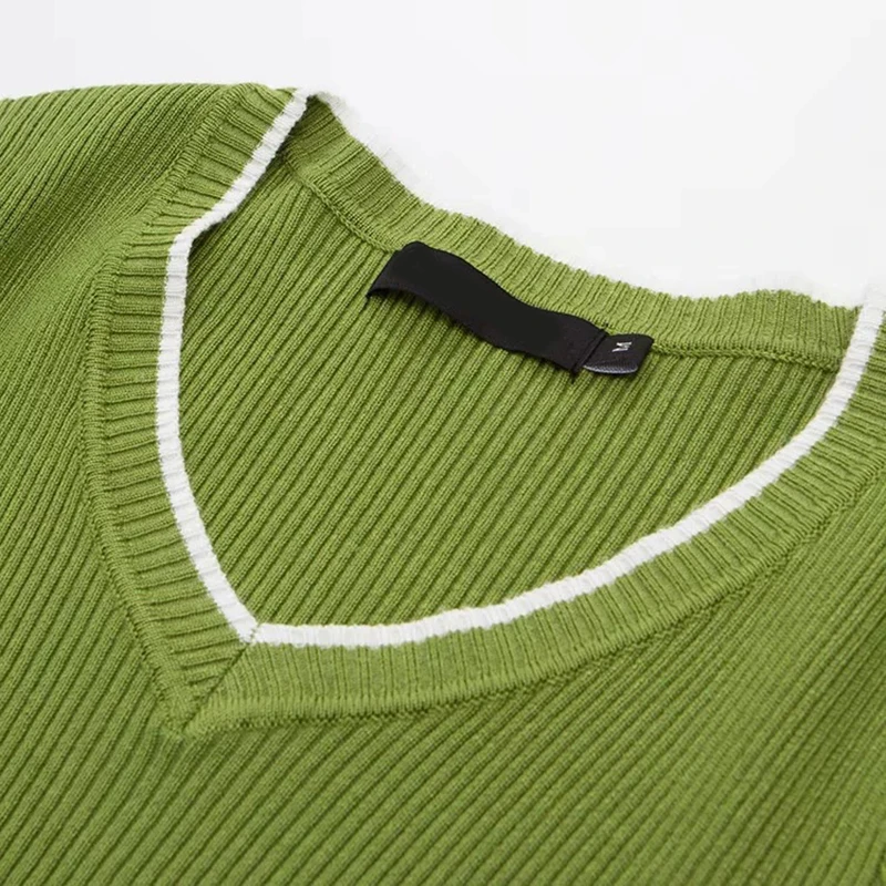 11868487784_1248990585