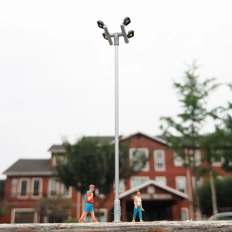 4 PCS HO Scale Model lighting tower Model Street Lights Layout Lamppost Train Garden Playground Stadium 1