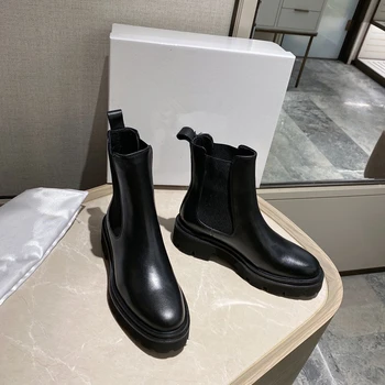 

Women Ankle boots Ladies Martin boots Women's autumn and winter boots Square root shoes Genuine Leather shoes кроссовки