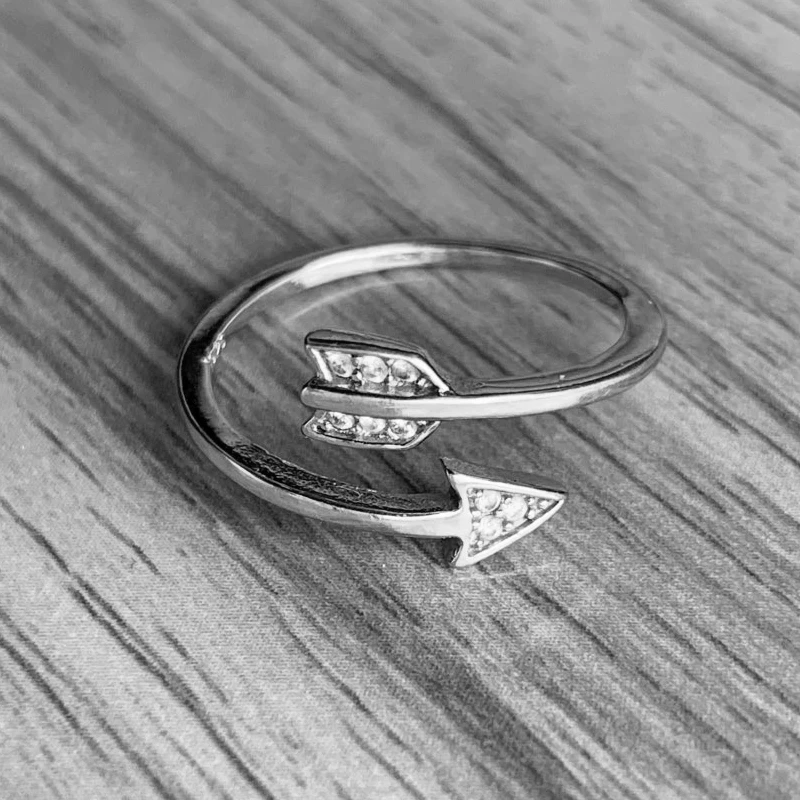 

Hfarich Vintage Crystal Zircon Arrow RIng Adjustable Size Wedding Engagement Rings For Women Finger Accessories