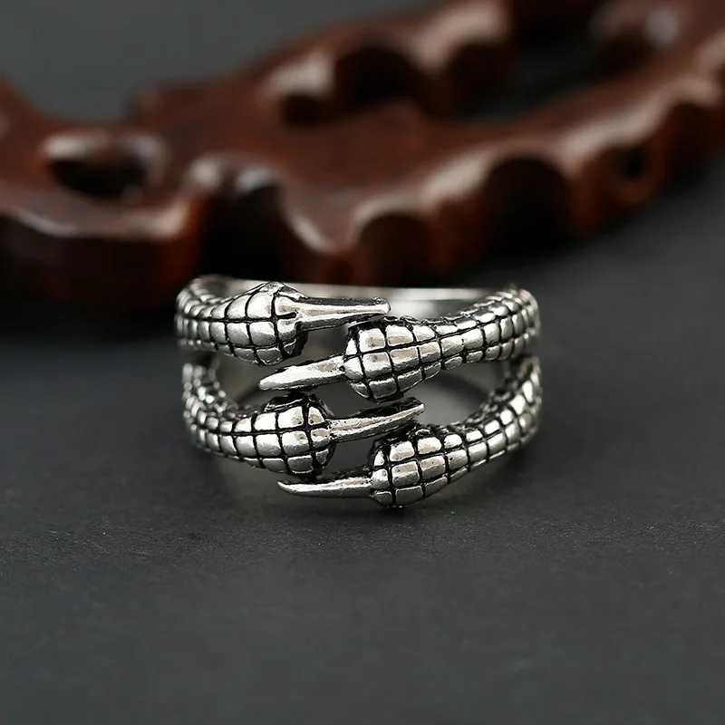 

Vintage Alloy Eagle Claw Ring Punk Style Men's Ring Motorcycle Party Biker Ring Male Jewelry