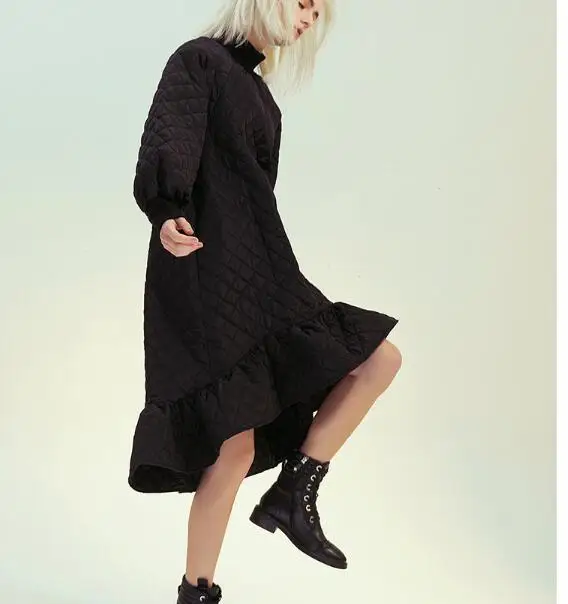 

New Fashion 2021 Autumn Winter Simple Turtleneck Long Lantern Sleeve Warm Stitching Loose Fishtail Dress Woman S-L