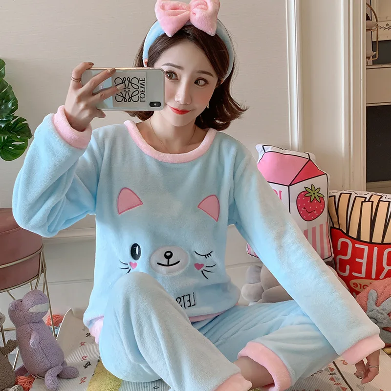 q8318 blue Winter Women Pyjamas Sets Thick Warm Coral Velvet Pajamas Suit Flannel Long Sleeve Cartoon Top+Pants Sleepwear Night Clothes Set - Цвет: q8318 blue