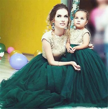 

Green Tulle Baby Girl Birthday Mother And Daughter Dresses For Party Long Baby Infant Birthday Dresses for Photo Shoot
