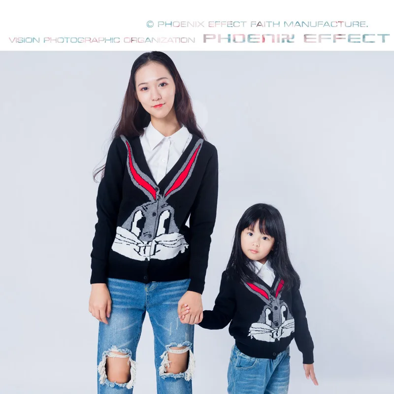 Autumn and winter new casual jacket cartoon rabbit starling V-neck cardigan parent-child family installed manufacturers a gen