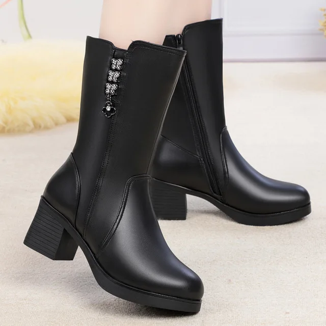 ALISHINREY Winter Boots Wool Fur Inside Warm Shoes Women Wedges Heels Soft Leather Shoes Platform Snow Boots Footwear Botas