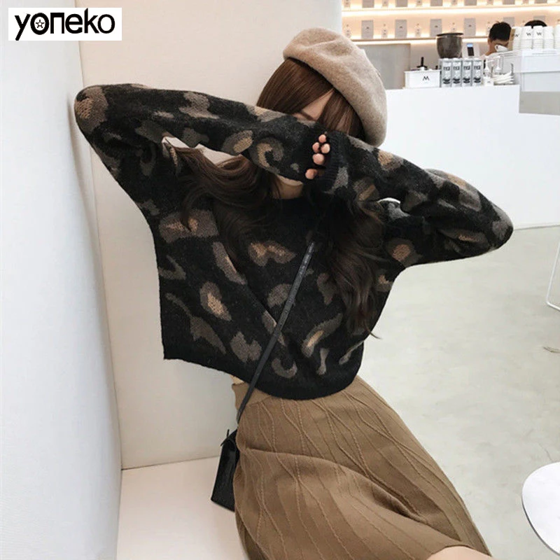 

Yoneko New Women Loose Leopard Print High Waist Short O-neck Pullover 2020 Female Fashion Wild Long Sleeve Knit Trend Sweater