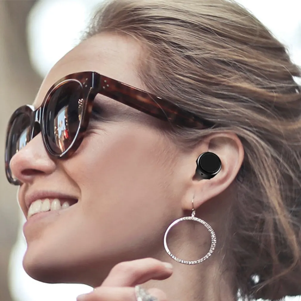 Tws06 Bluetooth наушники Беспроводная мини-гарнитура Touch водонепроницаемые спортивные БЕСПРОВОДНЫЕ стереофонические 5,0 мини-наушники-вкладыши удобная одежда IPX5
