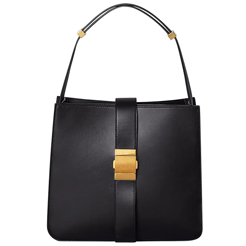 

2019 New Women's Bag Cow Leather One Shoulder Shopping Lock Buckle Bucket Fashion Wild Tote Luxury Handbags Bags Designer