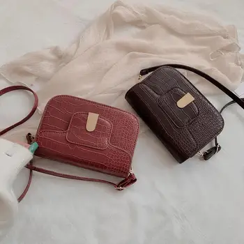 

Women Fashion Shoulder Handbag Solid Color PU Leather Small Female Crossbody Purse Chain Small C Messenger Bags For Women