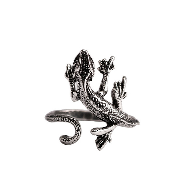 Punk Men Ring Demon Skeleton Hip Hop Rock Locomotive Ring Titanium Steel Alloy Ancient Silver Color Ring Women Jewelry