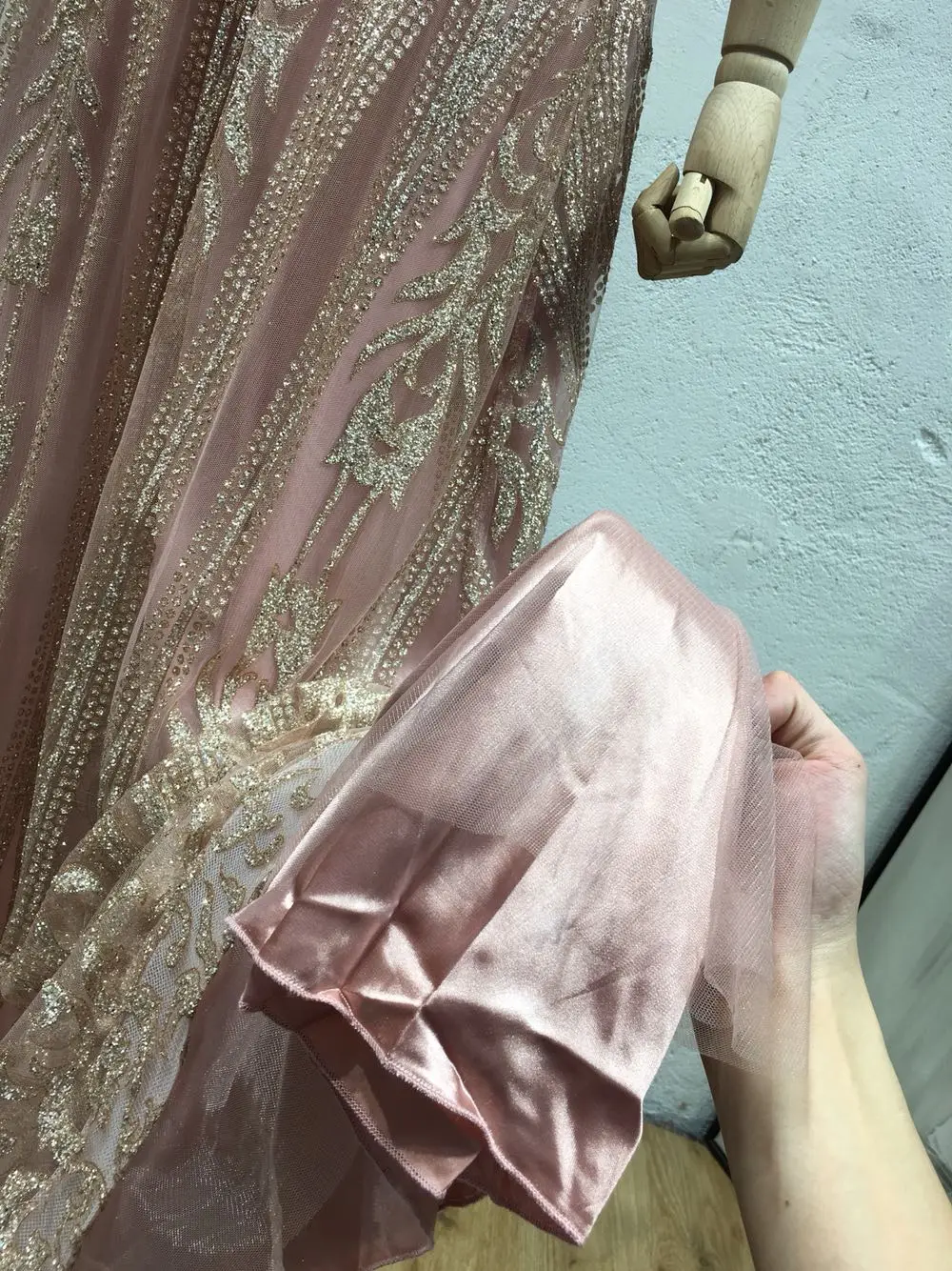 Розовый цвет с открытыми плечами Модные женские вечерние платья Bling Mesh лоскутное хорошее качество длинное платье для клуба