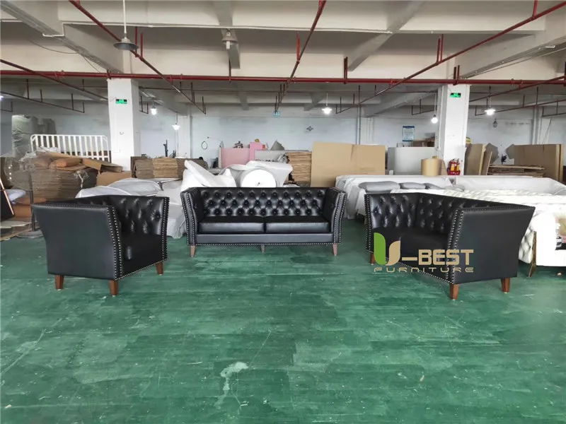 chesterfield sofa  (1)