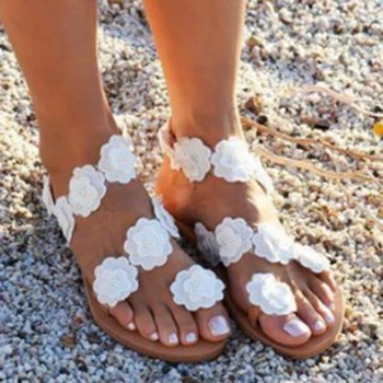 

Women Sandals Bohemia Style Summer Shoes For Women Flat Sandals Beach Shoes 2019 Flowers Flip Flops Plus Size Chaussures Femme
