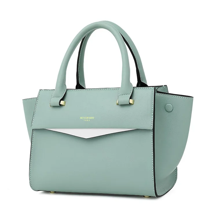 

3 color Dermal Bag with One Shoulder and Shoulder Straddling Handbags Cowhide Wing Bag 190705 bobo