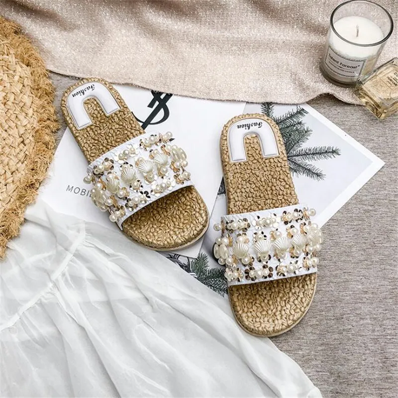 Fashion Beaded Slippers Female Summer Outdoor Wild Personality Sandals And Slippers Casual Cute Seaside Vacation Beach Shoes