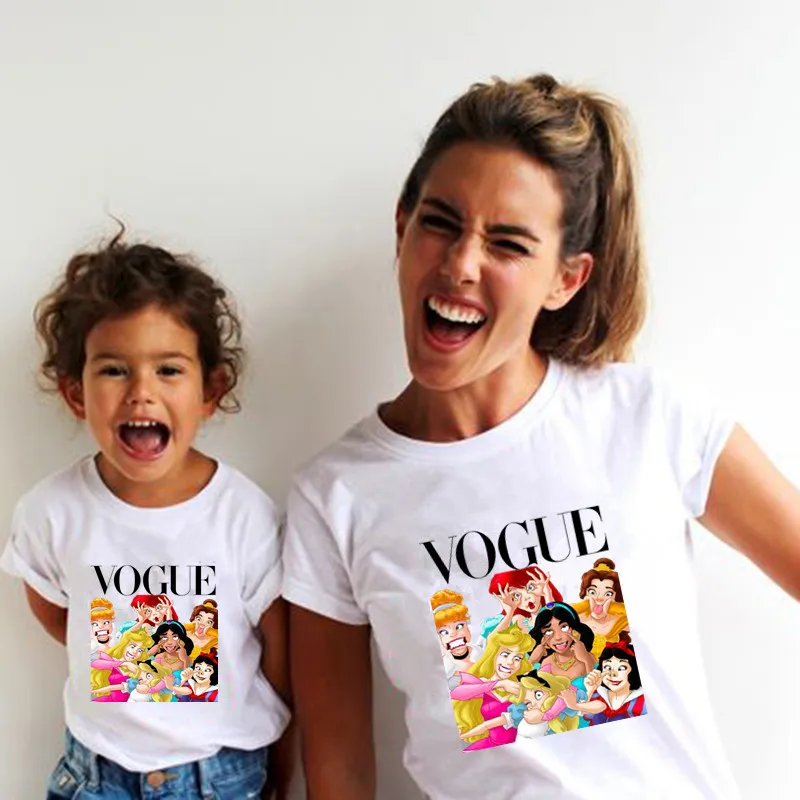Модные Семейные комплекты для мамы и дочки Панк VOGUE футболка принцессы топы