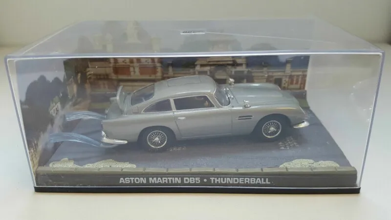 Модель автомобиля из сплава Aston Martin db5 в масштабе 1:43 металлические игрушки для