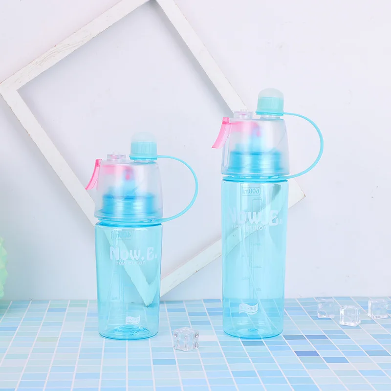 Blue 400/600 мл бутылка для воды пластиковая чашка с распылителем герметичные бутылки для напитков для путешествий спортивный чайник для йоги Кемпинг Туризм Бытовая бутылка для воды - Цвет: Blue