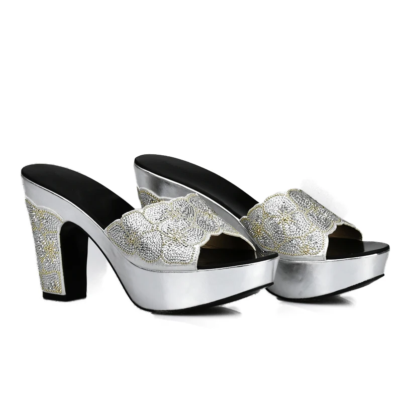 Buy H fef fd c abda f a d d s in Ghana.