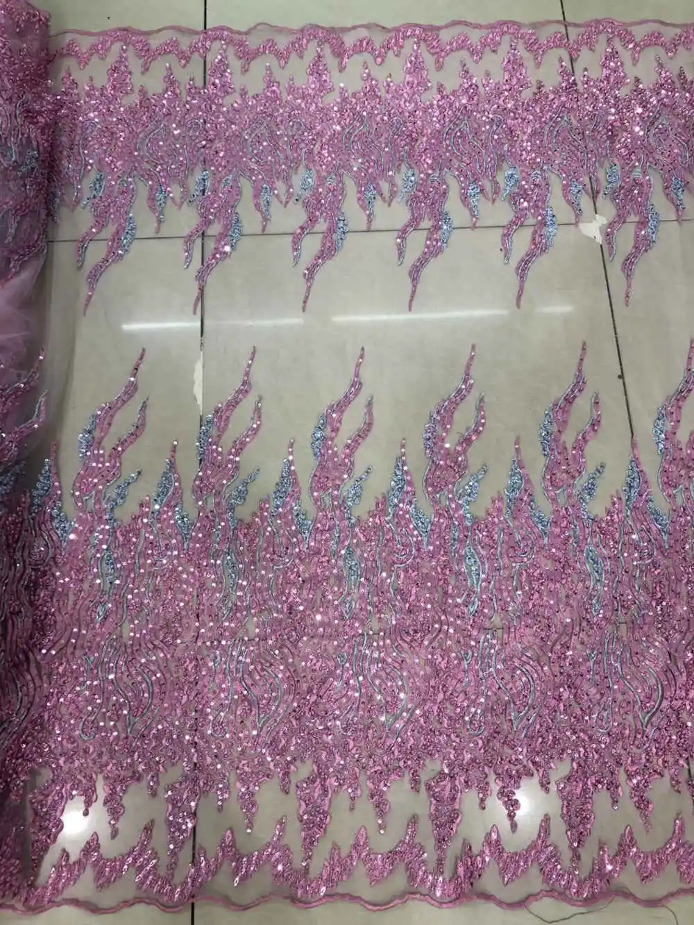 

Latest Sequin Lace Fabric 2019 Fashion African Lace Fabric Tulle French Embroidery Lace Fabric High Quality 15 yards/lot DG686
