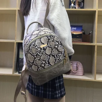 

Famous Brand Backpack Women Backpacks Solid Vintage Girls School Bags for Girls Black PU Leather Women Backpack