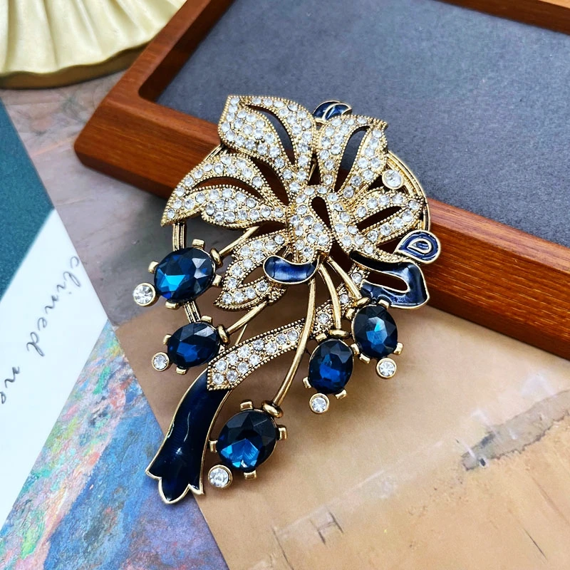 Women Flower Brooch Opal Rhinestone Pins Clothing Decoration Dress