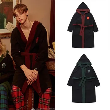 

Film Television Periphery Badge Bathrobe Slytherin Gryffindor Magic School Night Gown Fashion Color Matching Home Loose Pajamas