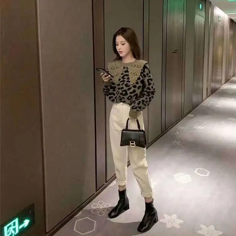 

Spring and Autumn 2020 new Korean retro lace stitching leopard sweater women's loose mid-length pullover sweater