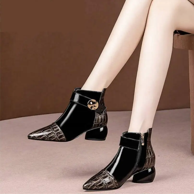 Г., новые модные женские ботильоны ботинки на не сужающемся книзу массивном каблуке зимняя обувь с плюшевой подкладкой боковая молния, Цвет: Золотой, винно-красный