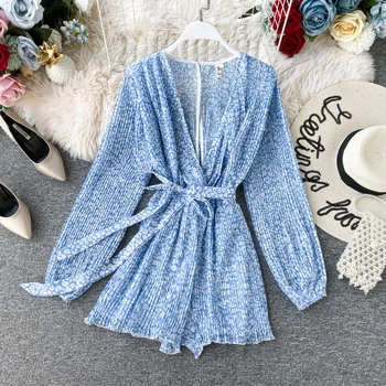 

France Vintage V-neck Chiffon Floral Lace up Waist down Holiday Beach Style Outing Women Shorts Jumpsuit