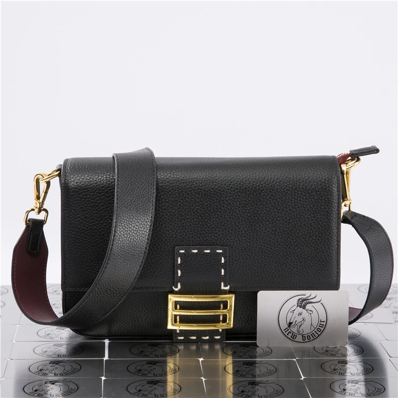 Natural Cowhide Leather Women Solid Color Messenger Bag Fashion Underarm Baguette Handbag For Ladies Saddle Bag
