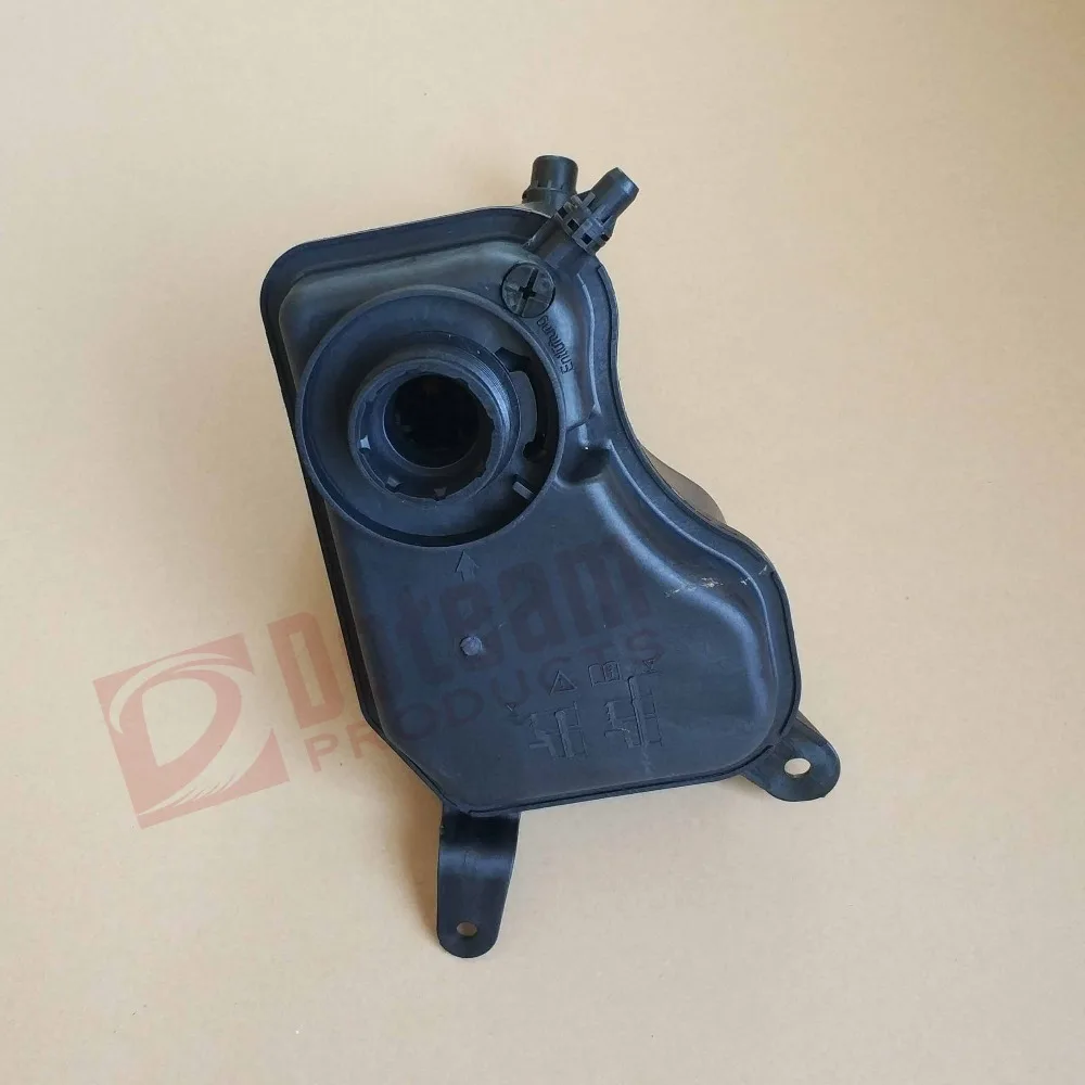 Coolant Expansion Overflow Tank For Bmw E81 E90 E91 E92 E82 E88 E89