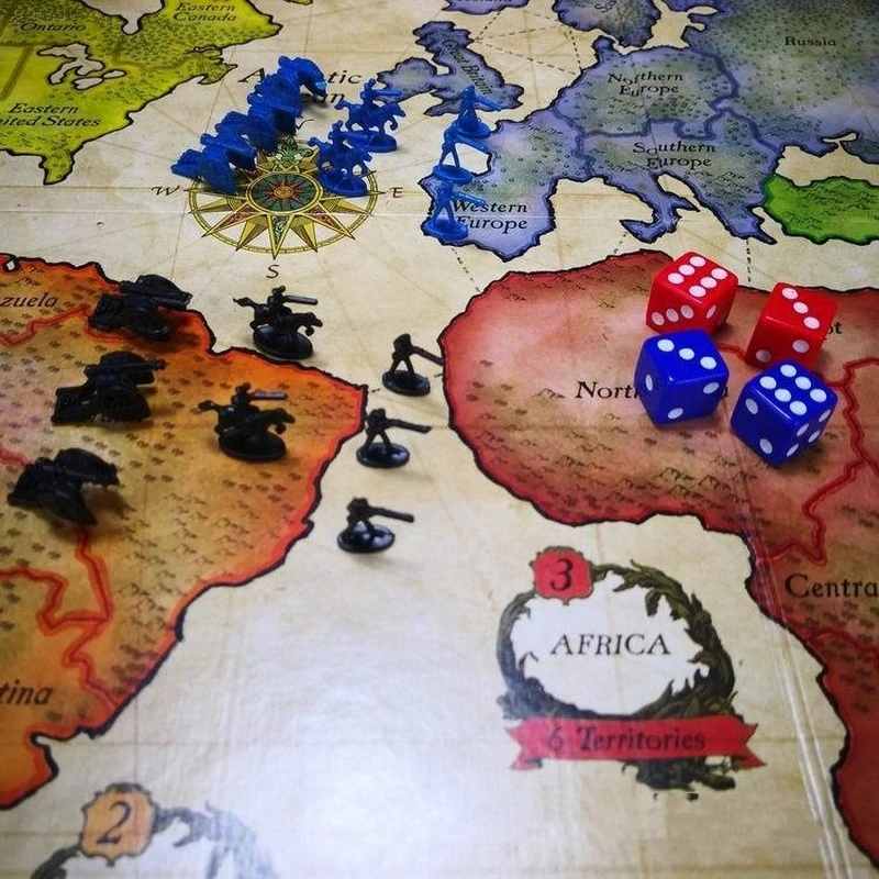  Hasbro Gaming English Board Game RISK Strategic Conquest Table Games Chess Party Toys for Adult Chi