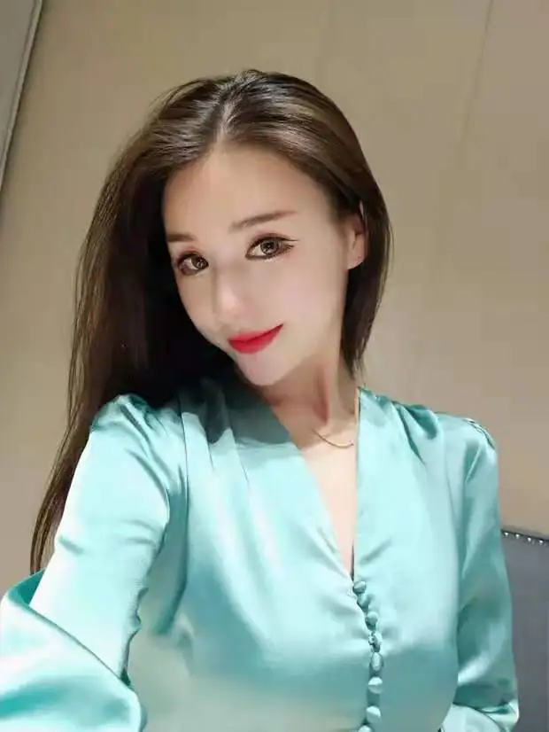 8ff0d10932e4b3c8cbbd2cd3aebc750