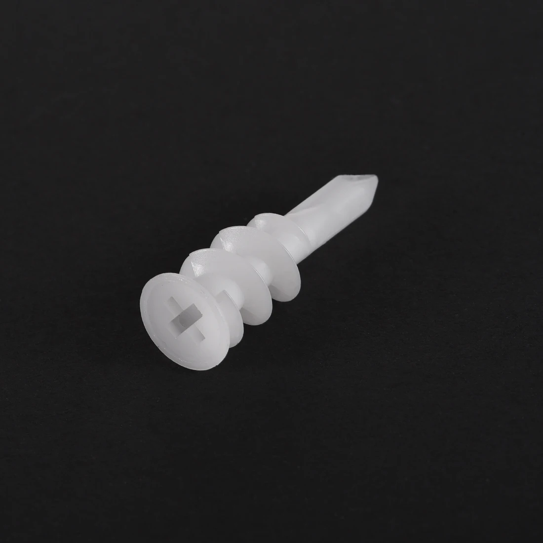 uxcell 100pcs White Plastic Drywall Hollow Wall Anchors Expansion Pipe 13x42mm for manual or electric tools