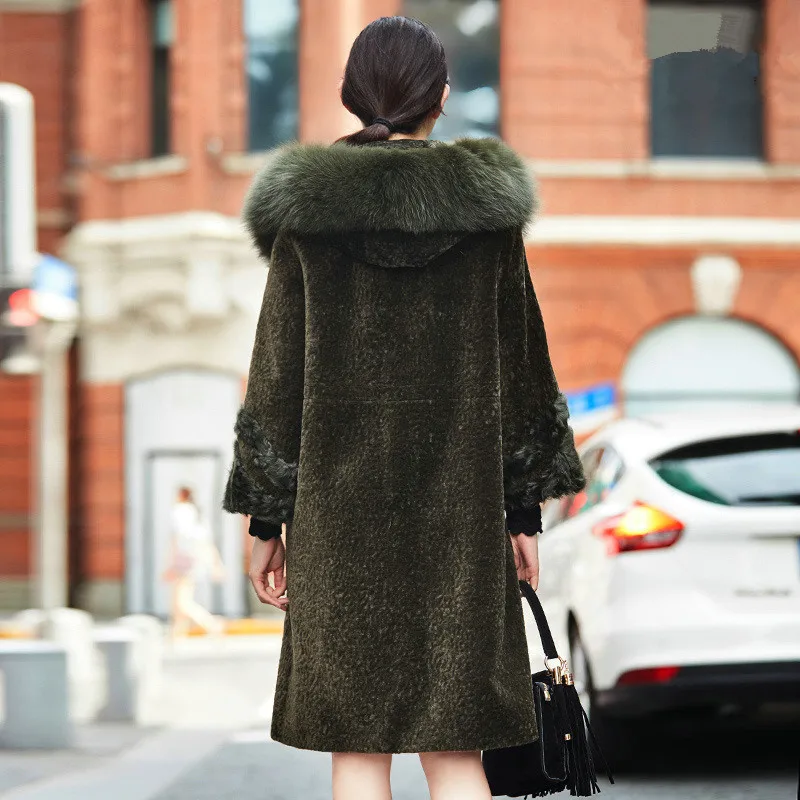 

Women's Real Fur Coat Winter Jacket Women 2020 New Natural Sheep Shearing Fur Coats Warm Jackets Fox Fur Collar WYQ935