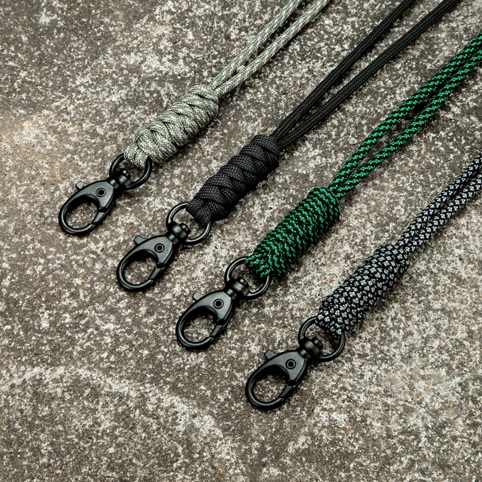 イクラ　ストラップ Amazon.co.jp: EK USA ブラック ネックストラップ カラビナ付き (10384