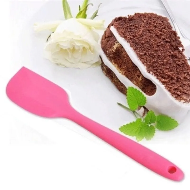 Food Grade Silicone Spatula Cream Cake Scraper Brush Butter Mixer Cake Brush Kitchen Baking Tool Random Color