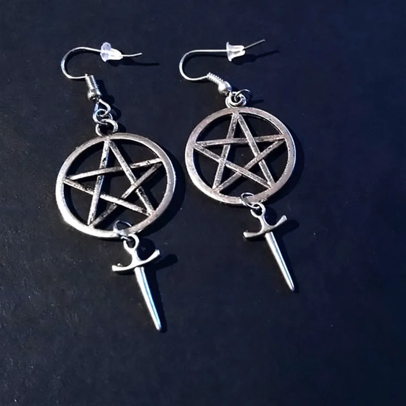 Handmade Pentagram witchcraft earring