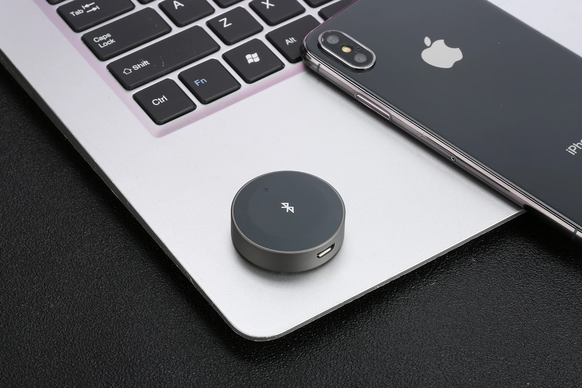 Car audio bluetooth adapter 4.2 audio adapter Hands-free calls APTX Lossless receiving bluetooth adapter bluetooth audio receiver bluetooth transceiver adapter audio adapter bluetooth aux adaptor