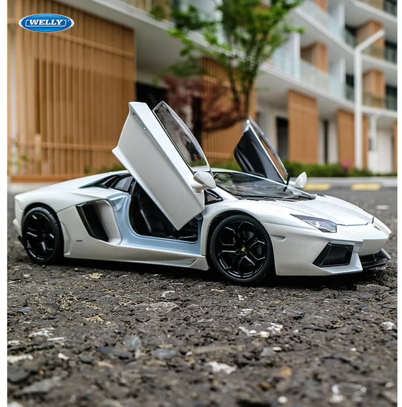 Welly модель автомобиля в масштабе 1:24 Lamborghini Aventador Классическая литая металлические
