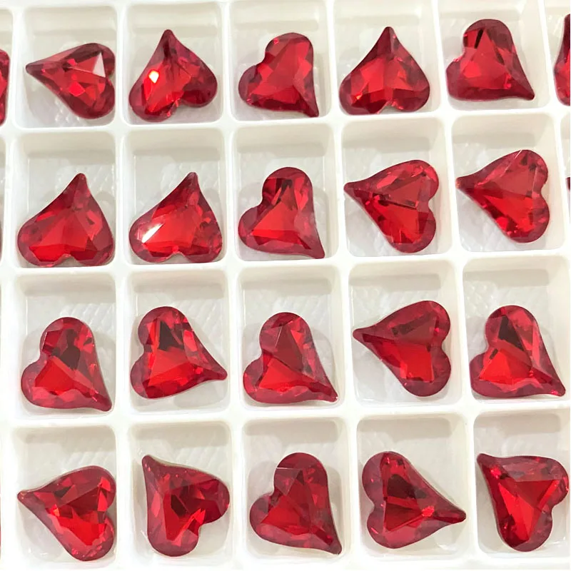 Light Siam 10 Stück Verschiedene Formen DIY Strass-Applikationen Kristalle Pointback zum Aufkleben auf Nägel Strass-Schmuck Rote Glasperlen – Detail 16