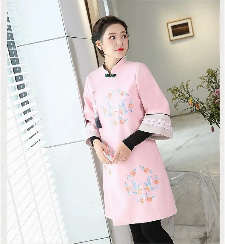 Fragrant Taste Cheongsam Chinese clothing improved Robe Winter Qipao women wool cotton overcoat Asian girls Embroidery Clothing