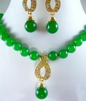 

AAA NEW set of green jade bead necklace pendant earrings