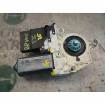 

WINDOW MOTOR REAR LEFT VOLKSWAGEN GOLF V SALOON (1K1) [BP100] 1K0959703F Siemens