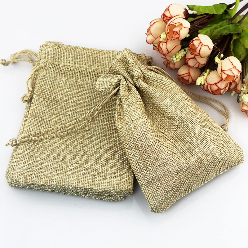 Hot 50 Pcs/Lot 7*9cm Khaki Color Natural Burlap Linen Jewelry Travel Storage Pouch Mini Candy Jute Packing Bags for Gift Bag | Дом и сад