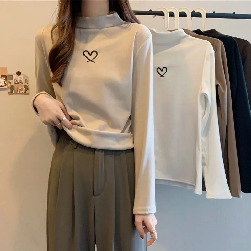 

Korean version of the new 2021 love embroidery sanded base shirt long-sleeved sweater women