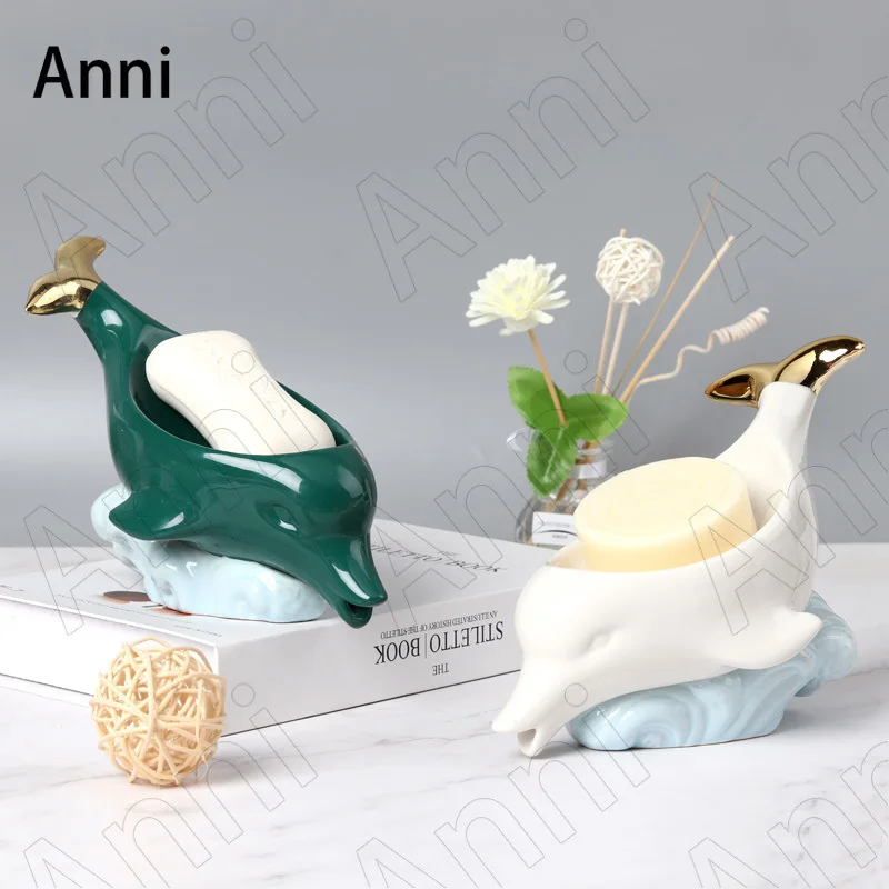 

Керамический держатель для мыла в виде дельфина