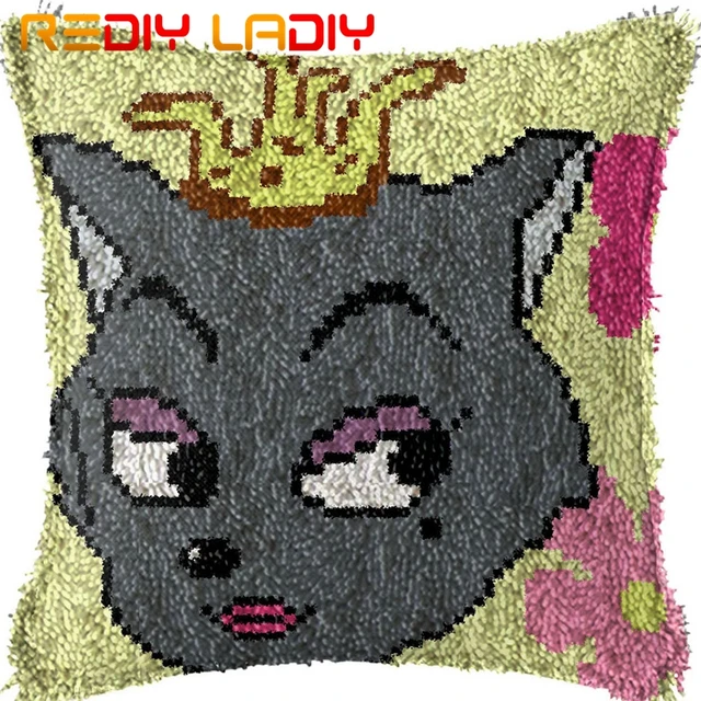 Latch Hook Kit Make Your Own Cushion Queen Of Wolf Acrylic Yarn